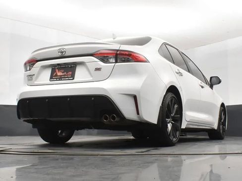 Used 2024 Toyota Corolla SE image 13