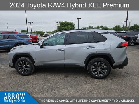 Used 2024 Toyota RAV4 XLE Premium w/ Weather Package AWD/4WD image 7