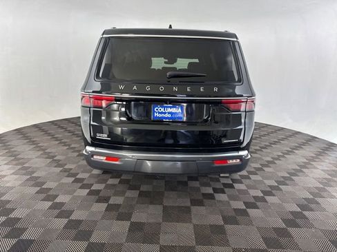 Used 2022 Jeep Wagoneer Series III w/ Premium Group I image 8