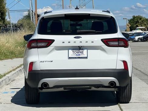 Used 2025 Ford Escape Active FWD image 5