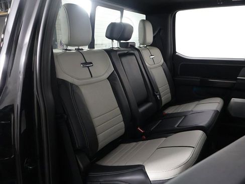 Used 2023 Ford F150 Lightning Platinum image 37