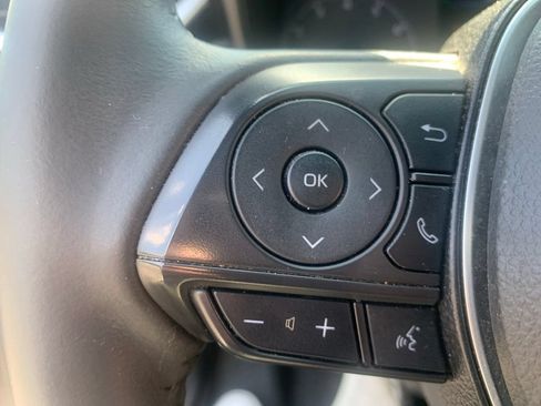 Used 2024 Toyota Corolla SE FWD image 18