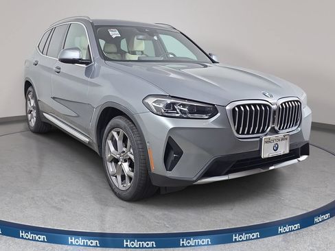 Used 2023 BMW X3 xDrive30i w/ Premium Package AWD/4WD image 3