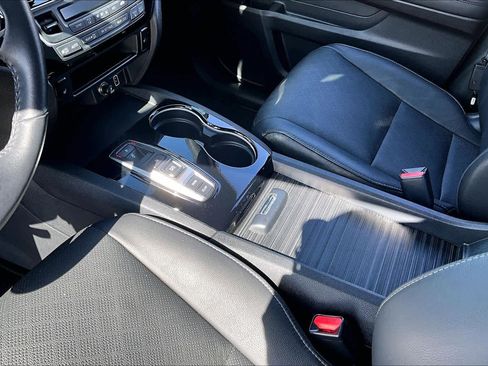 Used 2021 Honda Passport Touring image 16