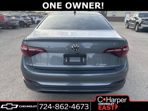 Used 2024 Volkswagen Jetta S image 4