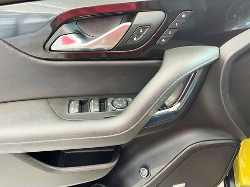 Used 2024 Chevrolet Blazer RS w/ Enhanced Convenience Package image 18