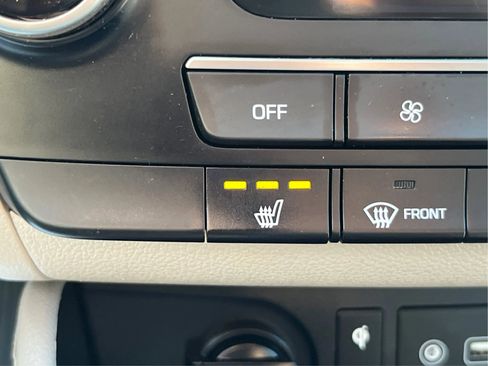 Used 2020 Hyundai Tucson Sport w/ Cargo Package FWD image 35