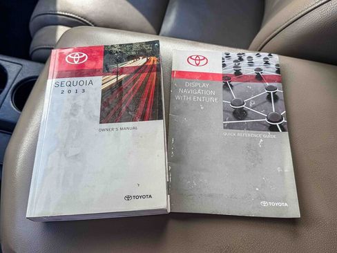 Used 2013 Toyota Sequoia SR5 image 39