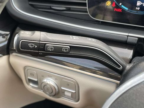 Used 2022 Mercedes-Benz GLE 350 image 13