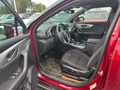 Used 2021 Chevrolet Blazer LT FWD image 9