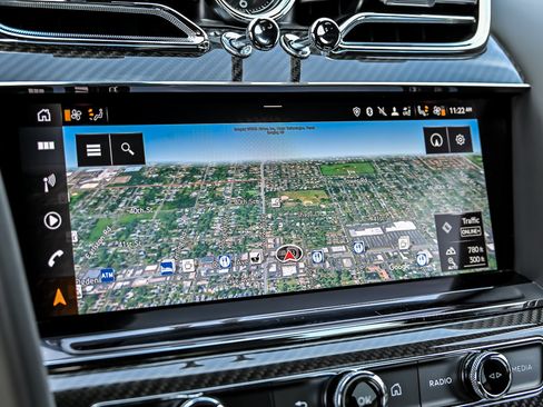 Certified 2022 Bentley Bentayga AWD/4WD image 36