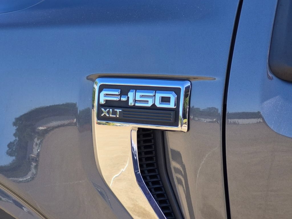 Used 2022 Ford F150 XLT w/ Equipment Group 302A High AWD/4WD image 9