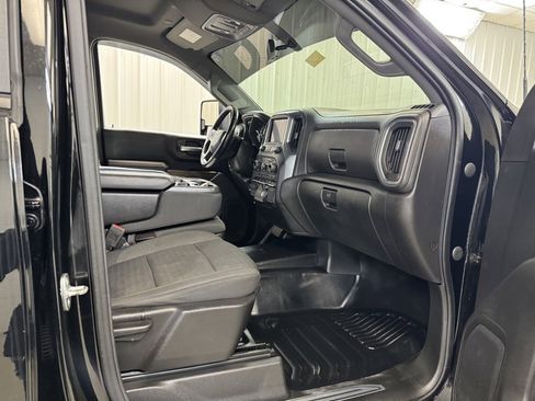 Used 2022 Chevrolet Silverado 3500 LT w/ Convenience Package image 26