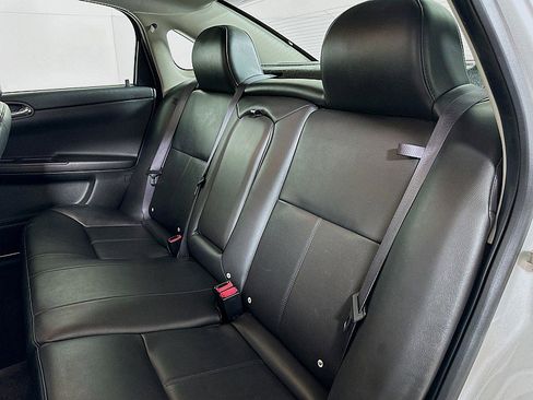 Used 2014 Chevrolet Impala LTZ image 20