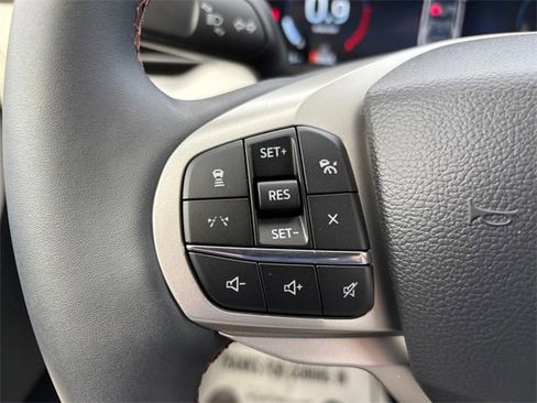 New 2026 Ford Explorer Active image 18