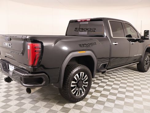 Used 2025 GMC Sierra 2500 Denali Ultimate w/ Max Trailering Package AWD/4WD image 22