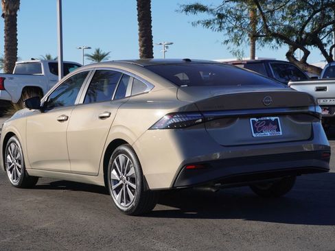 New 2026 Nissan Sentra SL w/ Floor Mat Package FWD image 3
