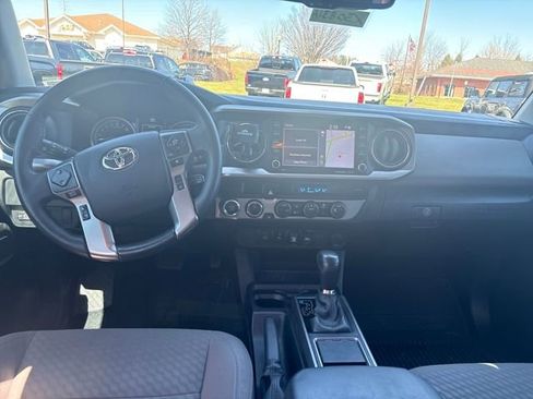 Used 2023 Toyota Tacoma SR5 AWD/4WD image 13