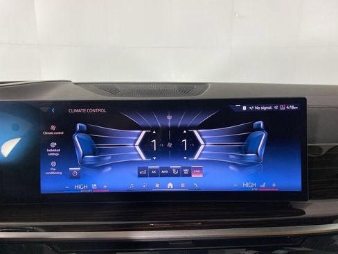 Used 2026 BMW X5 xDrive40i image 12