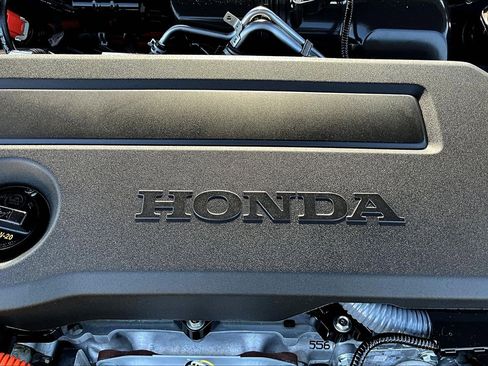 Certified 2025 Honda Accord Touring image 34