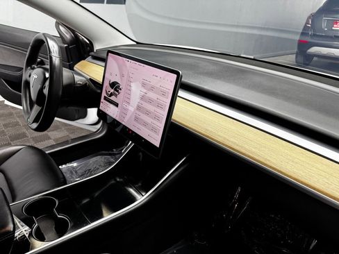 Used 2018 Tesla Model 3 Long Range AWD/4WD image 47