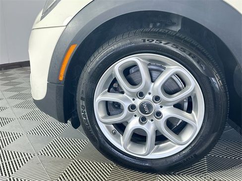 Used 2015 MINI Cooper S image 27
