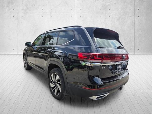 Used 2026 Volkswagen Atlas SE AWD/4WD image 3