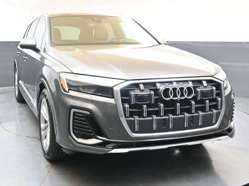Used 2026 Audi Q7 3.0T Premium Plus w/ Premium Plus Package AWD/4WD image 8