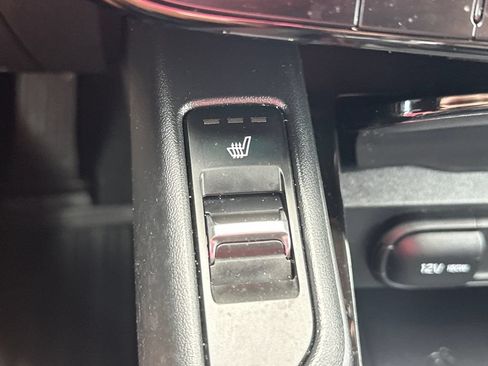 Used 2023 Kia Telluride S FWD image 29
