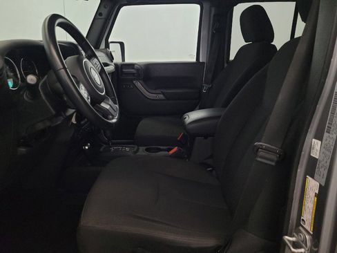 Used 2018 Jeep Wrangler Unlimited Sport S AWD/4WD image 17