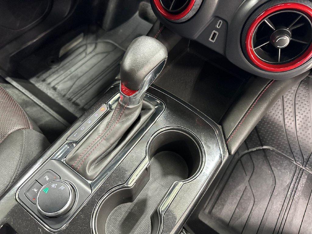 Used 2022 Chevrolet Blazer RS FWD image 21