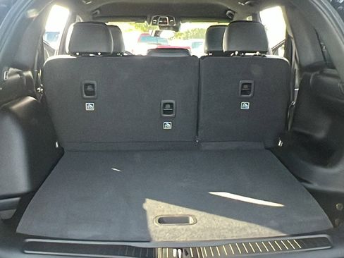 New 2025 Jeep Grand Cherokee Limited w/ Trailer Tow Package image 12