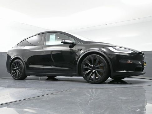 Used 2022 Tesla Model X Plaid image 57