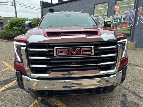 Used 2026 GMC Sierra 2500 SLT w/ SLT Premium Package AWD/4WD image 2