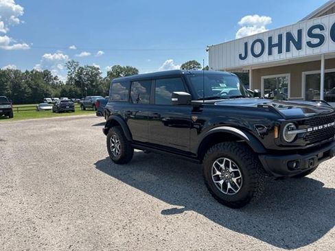 New 2025 Ford Bronco Badlands AWD/4WD image 2