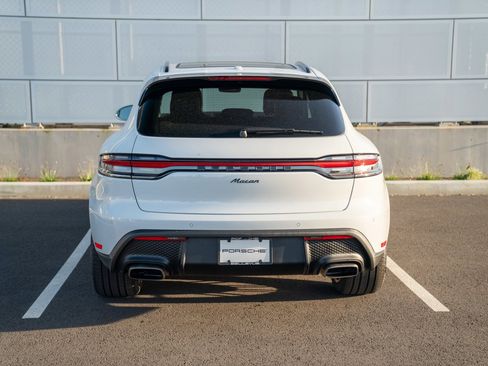 New 2026 Porsche Macan AWD/4WD image 7