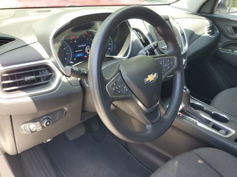 Used 2020 Chevrolet Equinox LT w/ LPO, Floor Liner Package image 18