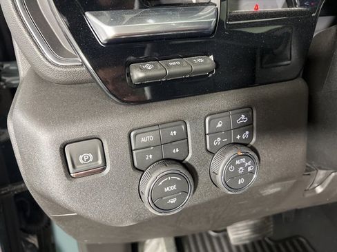 New 2026 Chevrolet Silverado 2500 LTZ w/ LTZ Convenience Package image 21