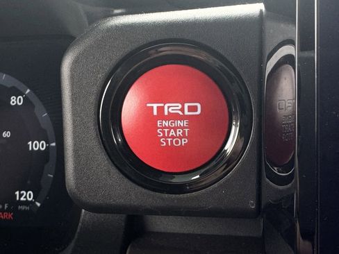 Used 2025 Toyota Tacoma TRD Sport RWD image 20