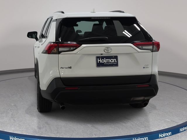 Certified 2025 Toyota RAV4 LE AWD/4WD image 6
