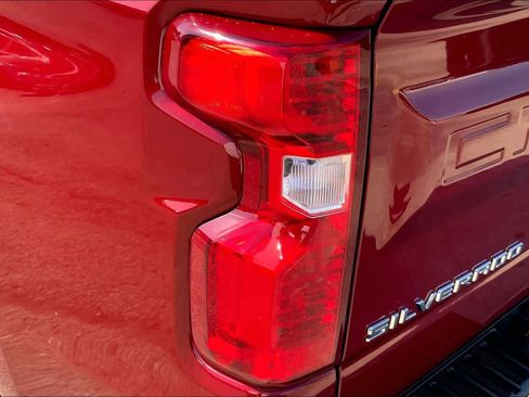 Used 2019 Chevrolet Silverado 1500 LT w/ Texas Edition RWD image 22