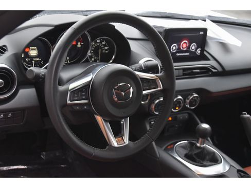 Used 2023 MAZDA MX-5 Miata Grand Touring w/ Weather Package image 12