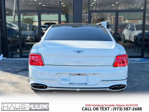 Used 2021 Bentley Flying Spur V8 w/ First Edition Specification image 39