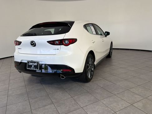 Used 2024 MAZDA MAZDA3 s FWD image 9