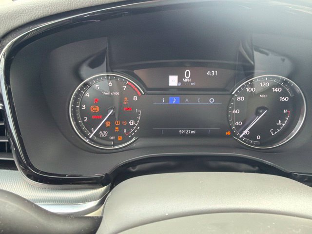 Used 2024 Cadillac XT5 Premium Luxury AWD/4WD image 2