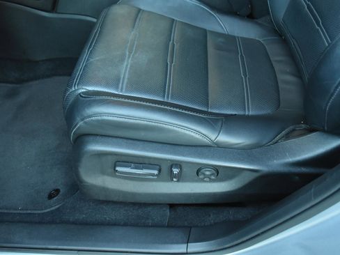 Used 2019 Honda CR-V EX-L image 29