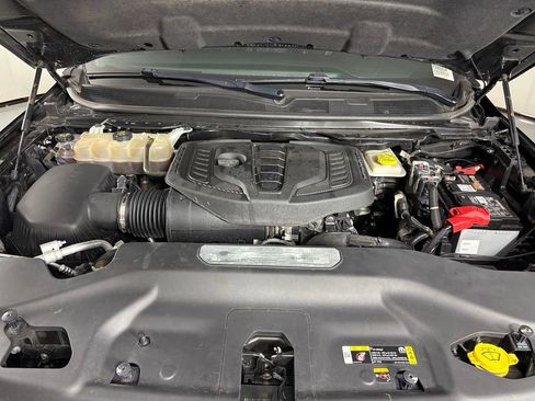 Used 2024 Jeep Wagoneer 4WD image 49