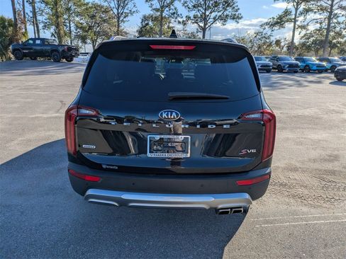 Used 2020 Kia Telluride S w/ S 8 Passenger Seating Package image 4