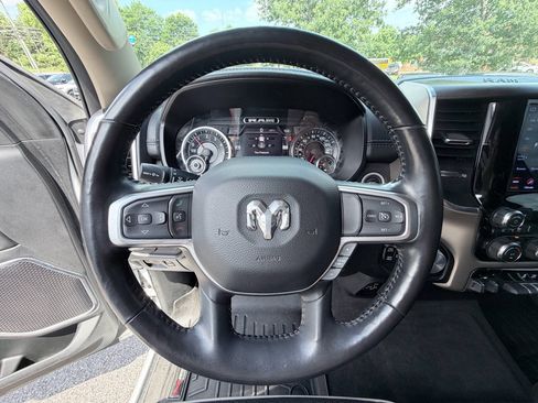 Used 2021 RAM 1500 Laramie AWD/4WD image 15