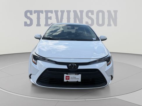 Certified 2025 Toyota Corolla LE FWD image 8